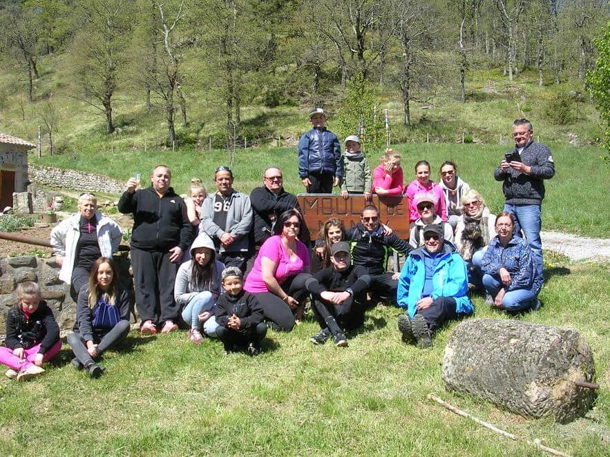 Prestations bar et restaurant de votre camping 3 étoiles en Ardèche