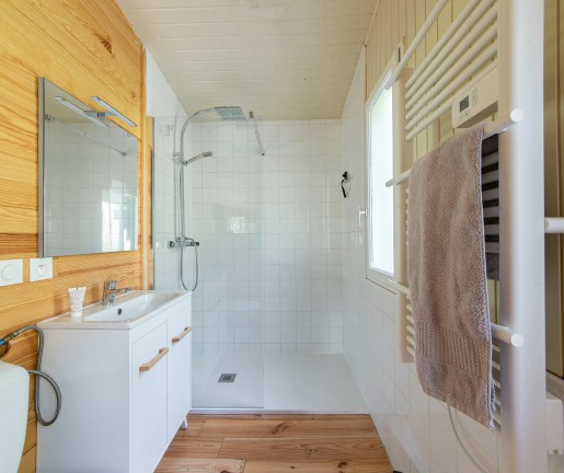 Photo du Grand Chalet 8/10 places du camping au coeur de l'Ardèche