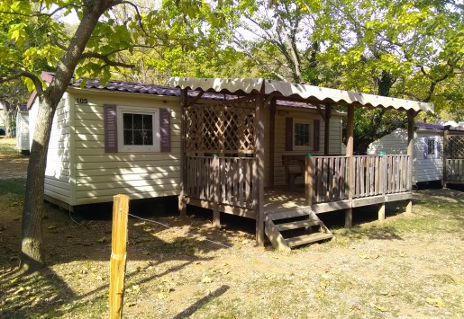 Photo du mobil-home 8 places du camping au coeur de l'Ardèche