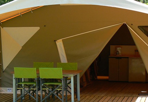 Photo des petits lodges du camping au coeur de l'Ardèche