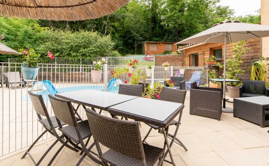 Le restaurant du camping en Ardèche La Grange : anniversaire, mariage, cousinade, ...